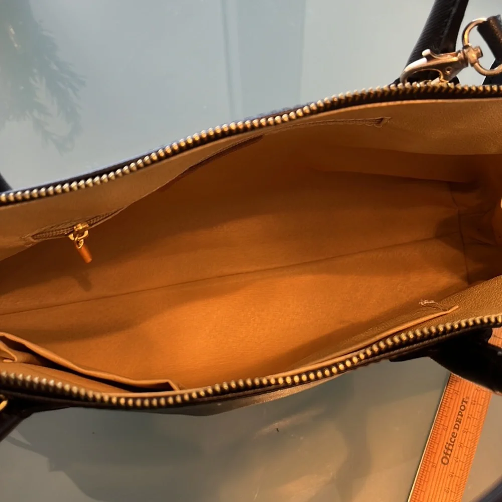 Woman’s bags Italian color black